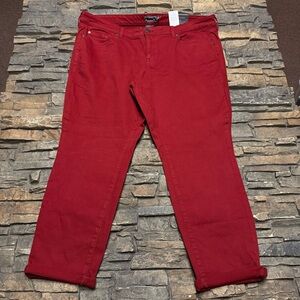 TORRID Red Mid Rise Boyfriend Straight Leg Jeans Women 22 Regular Stretch NWT